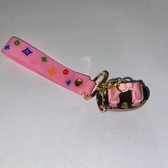 NWOT fashion inspired Purse Key chain and purse hook - Picture 4 of 5